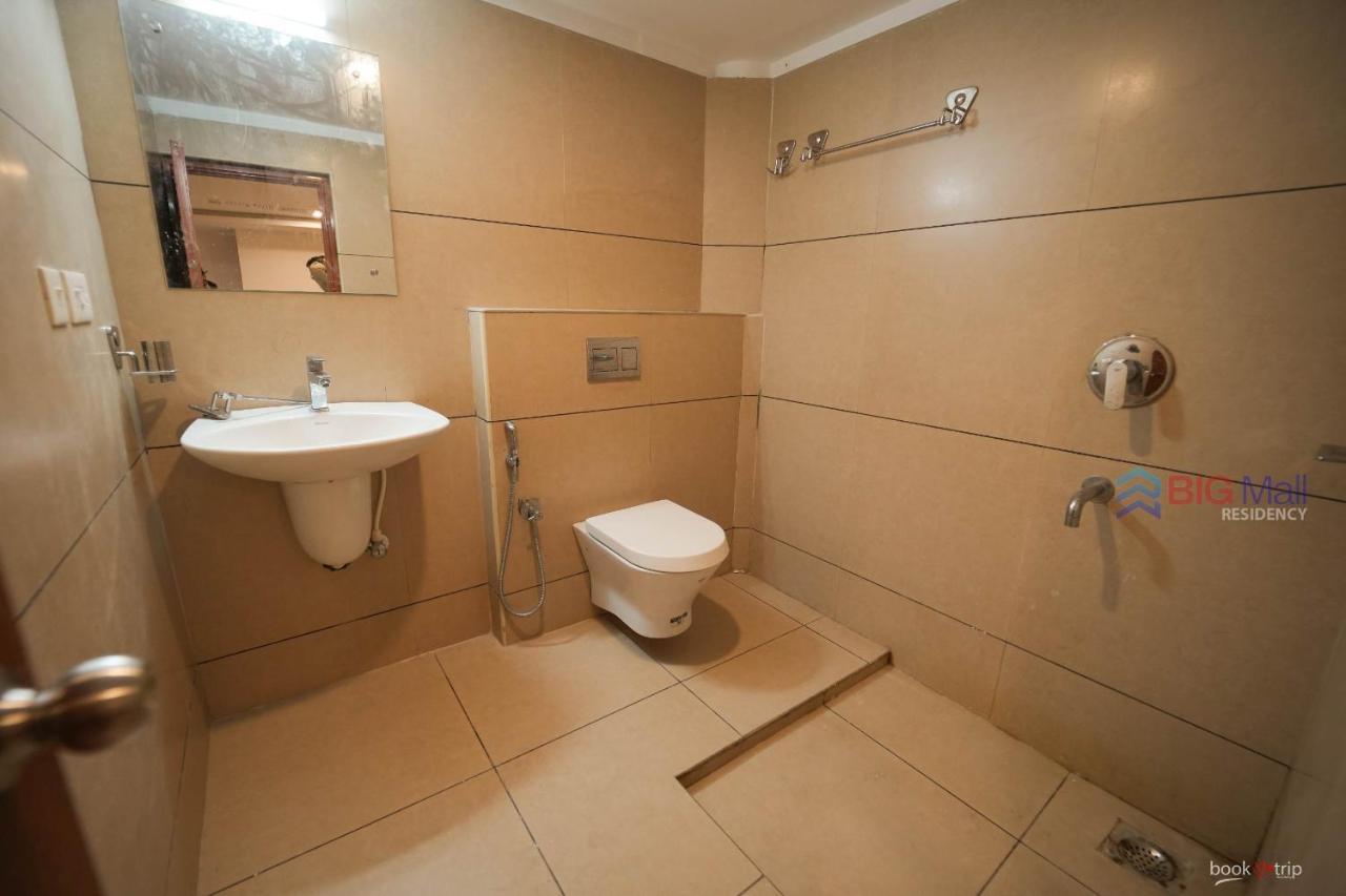 Hotel Bigmall Residency Kannangad Exterior foto