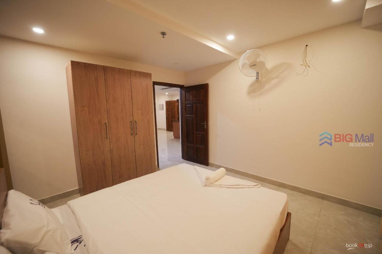 Hotel Bigmall Residency Kannangad Exterior foto